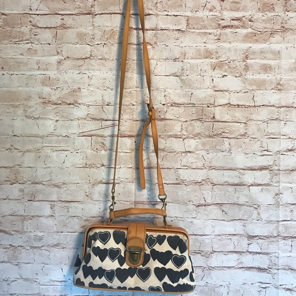 Miss Albright anthropologie heart crossbody bag - Picture 3 of 12